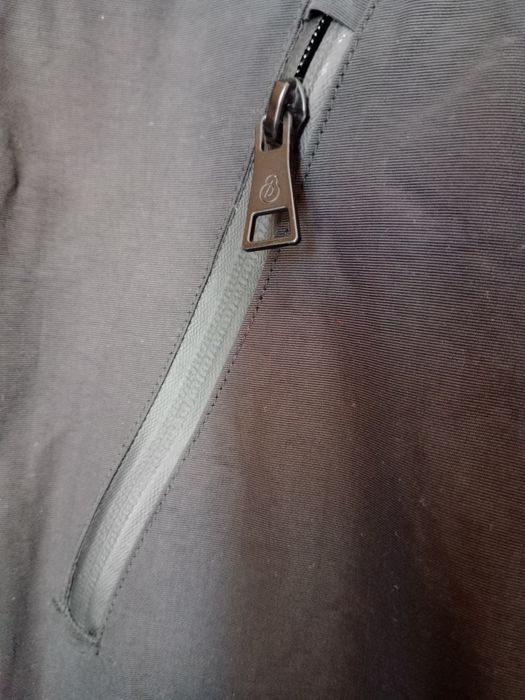 Продам куртку Barton