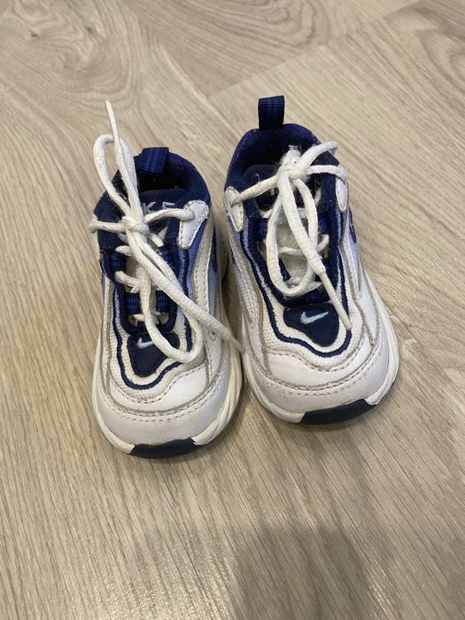 Кроссовки,перші кросівки малюка nike 3.5 c