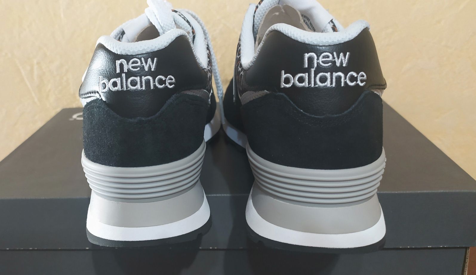 Кроссовки New Balance размер 41
