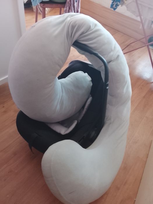 Oddam poduszeczkę ciążowa