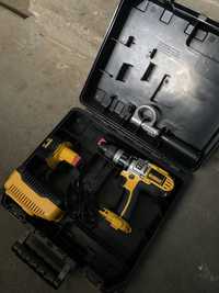 Шуруповерт DeWalt DCD945B2