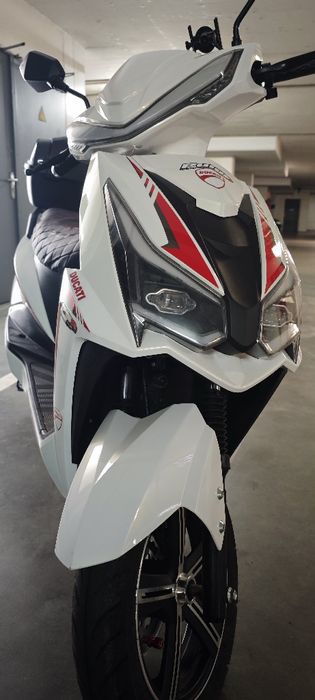 Vendo moto elétrica