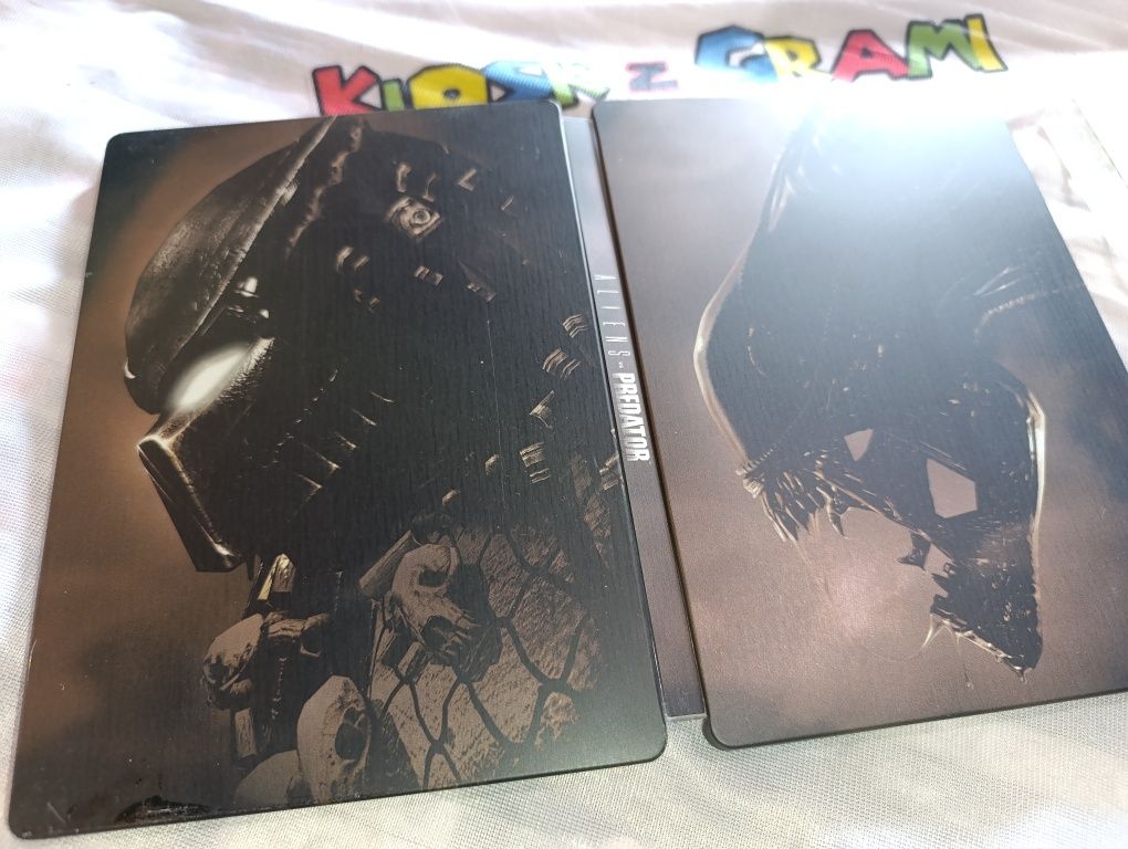 Aliens Vs Predator gra + steelbook Xbox360 stan niemal 10/10
