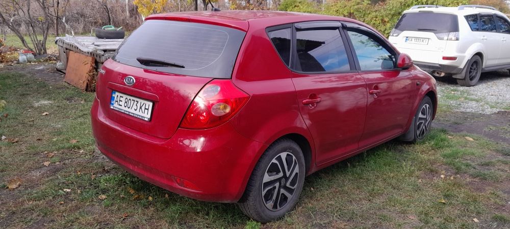 Продам свое авто