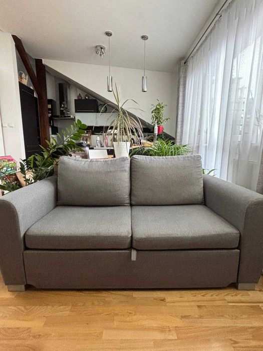 Sofa IKEA – wygodna, rozkładana, w świetnym stanie