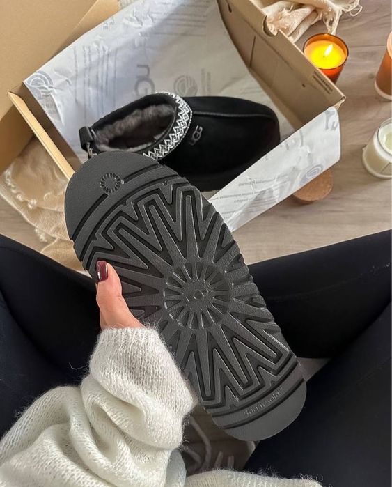 UGG Tasman повністю натуральні
