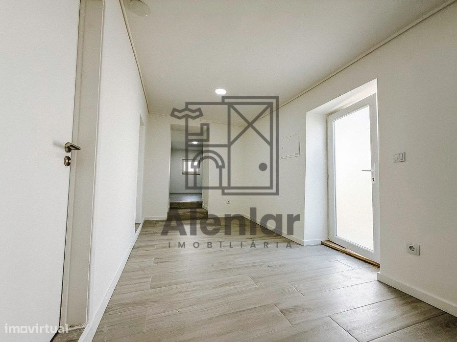 Apartamento T2 novo para arrendamento