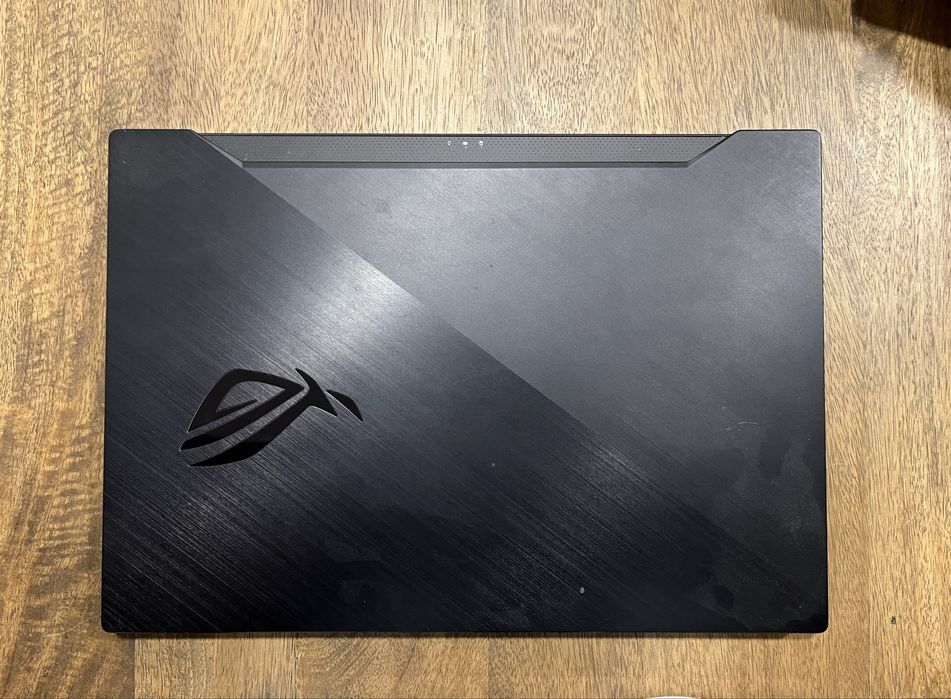 Rog Zephyrius GU502G