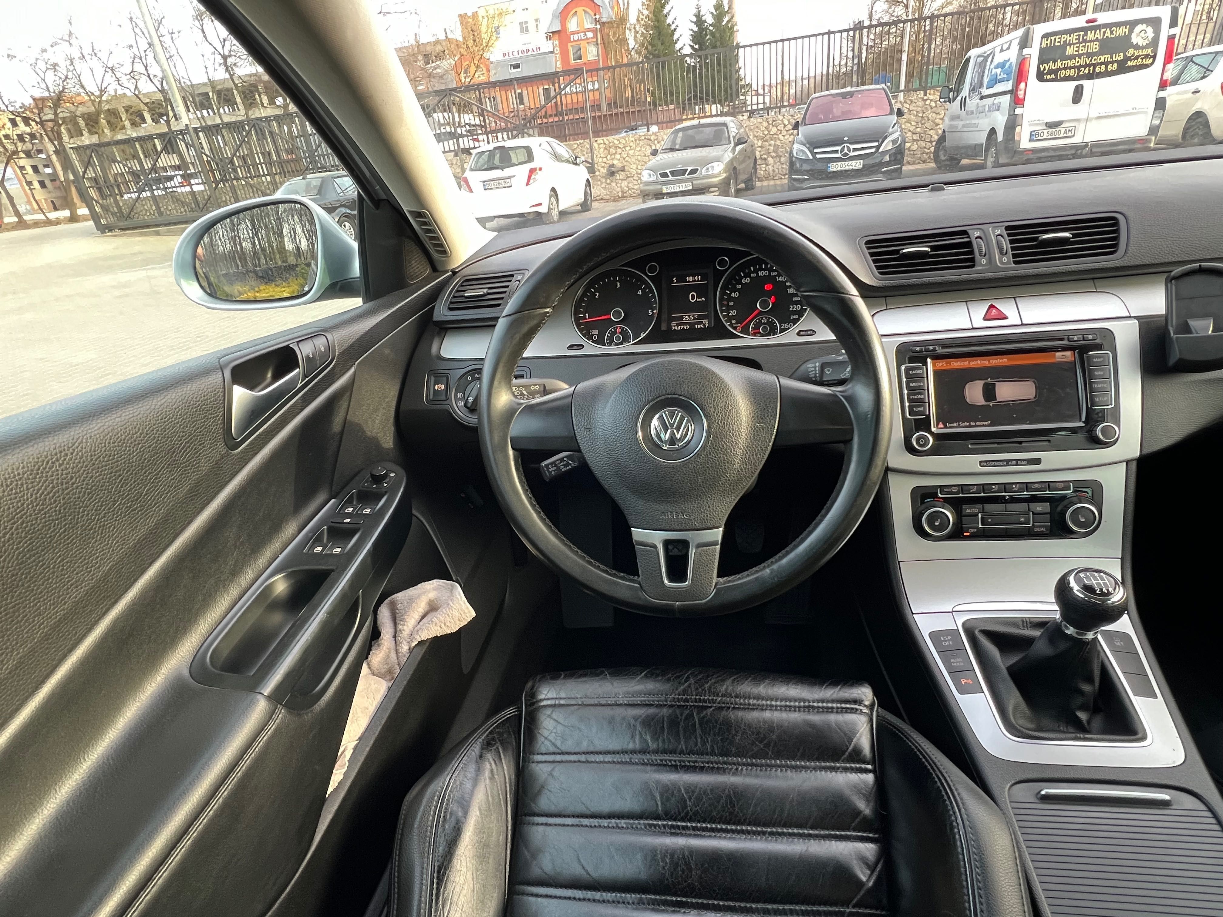 Volkswagen Passat B6 2.0 tdi 2010 Highline