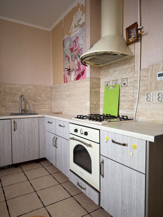 Аренда 2к квартиры на Бочарова/Початок/Сахарова/Атриум