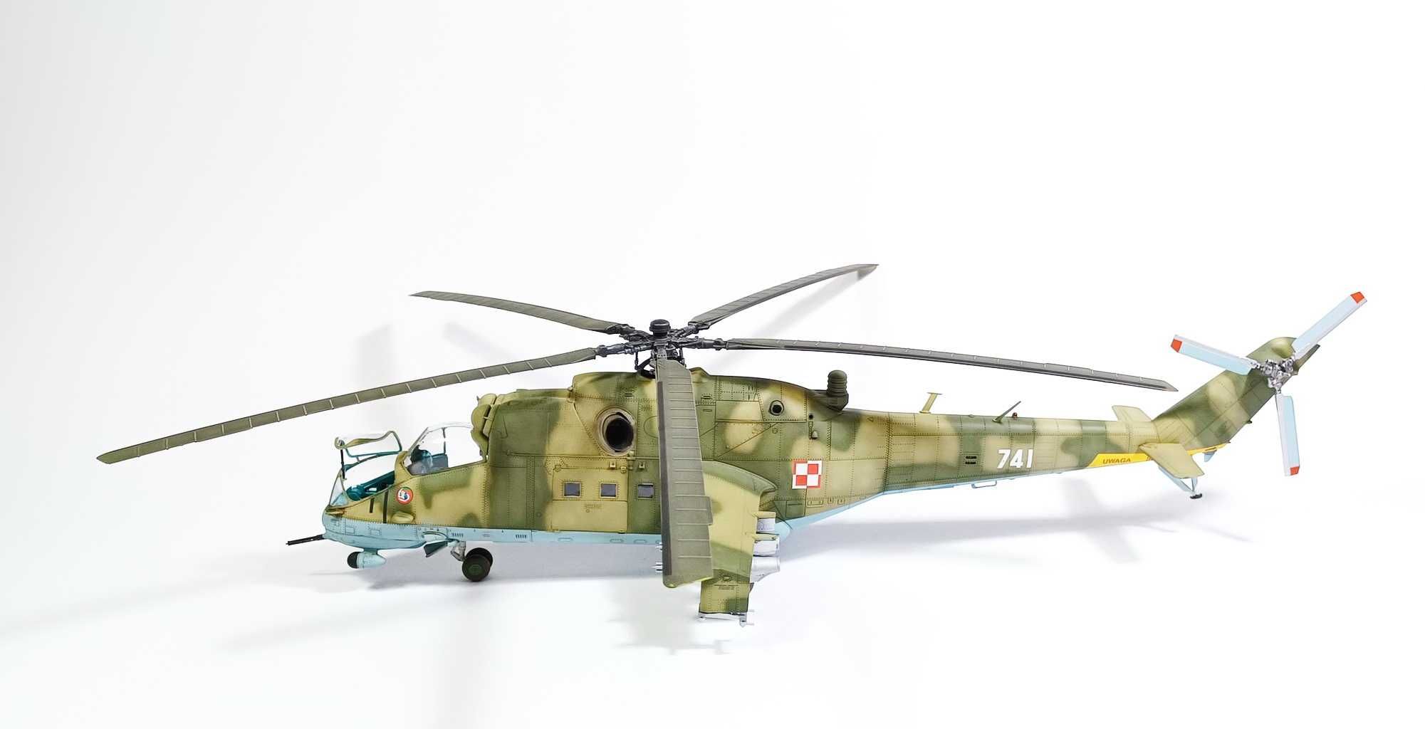 Profesjonalnie wykonany POLSKI Mi-24 W 1/48