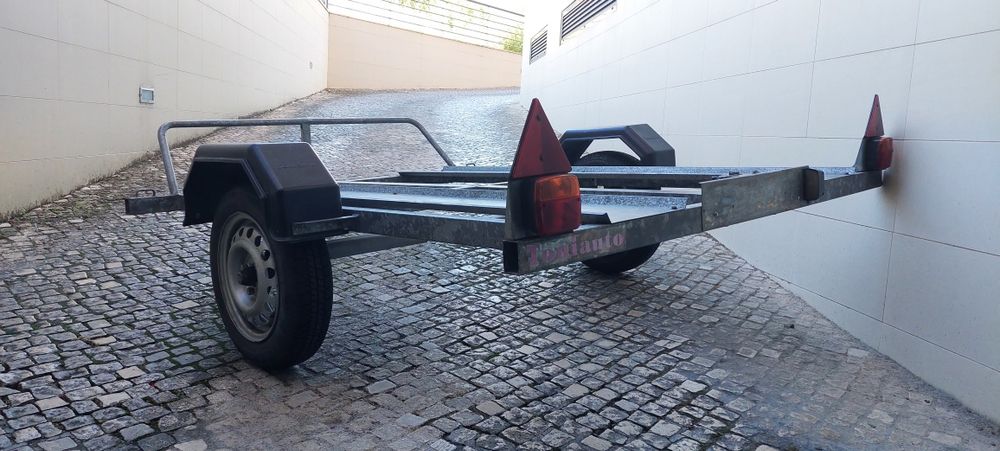 Atrelado Toniauto  moto