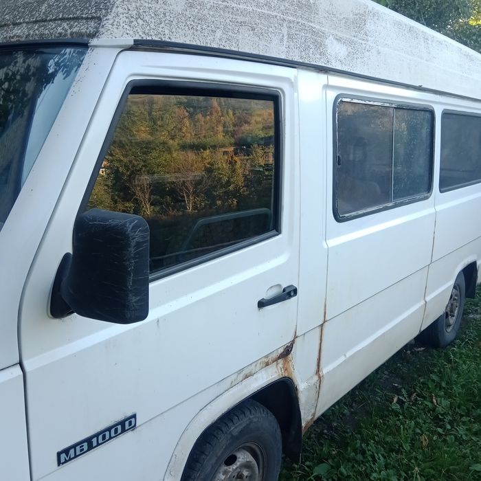 Мерседес МB100 D2,4