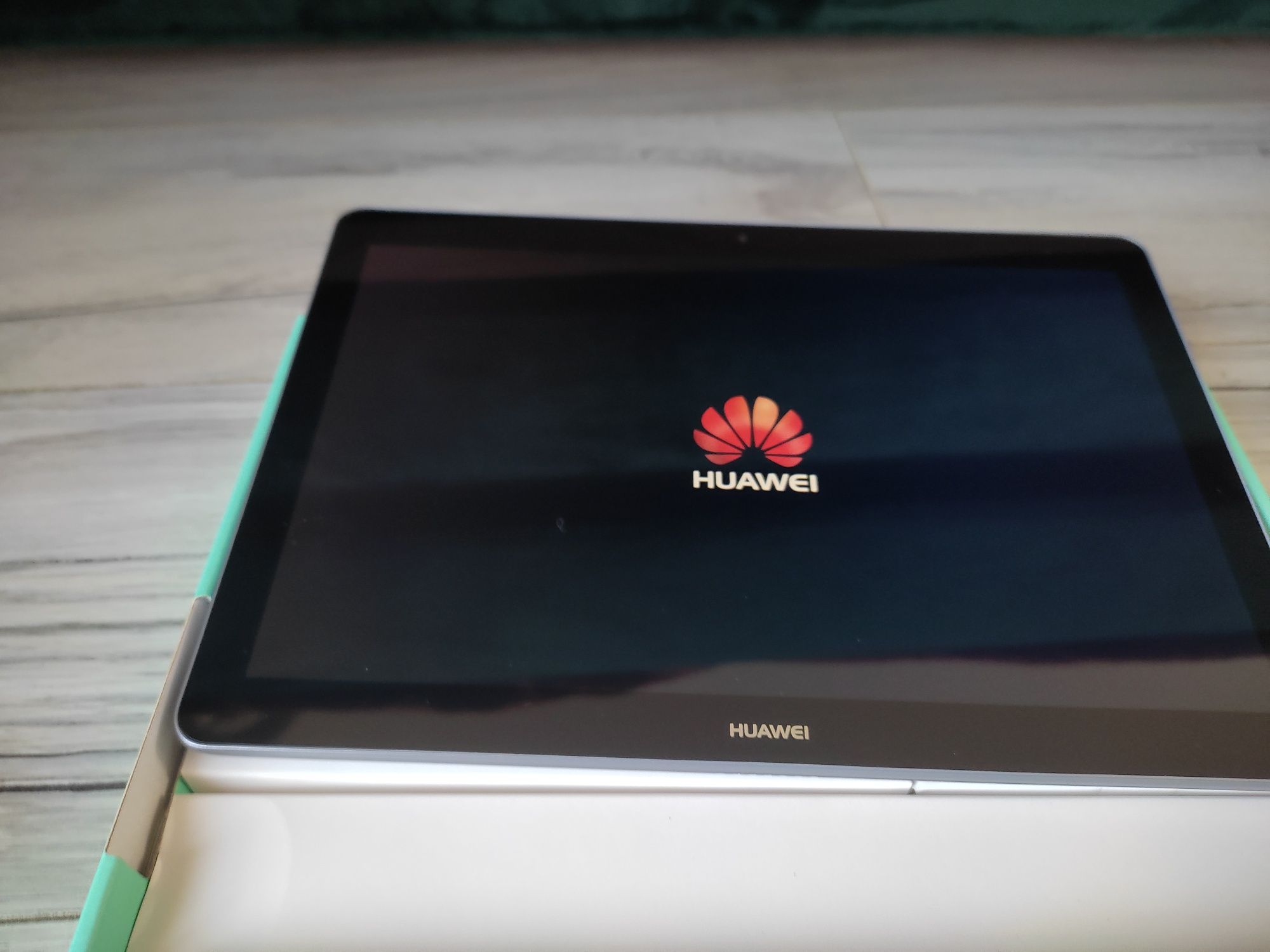 Tablet Huawei duży nowy