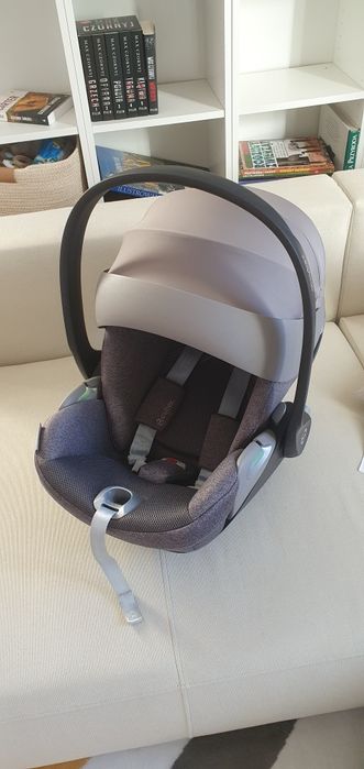 Fotelik Cybex Cloud T z bazą