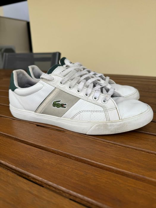 Ténis Lacoste Brancos