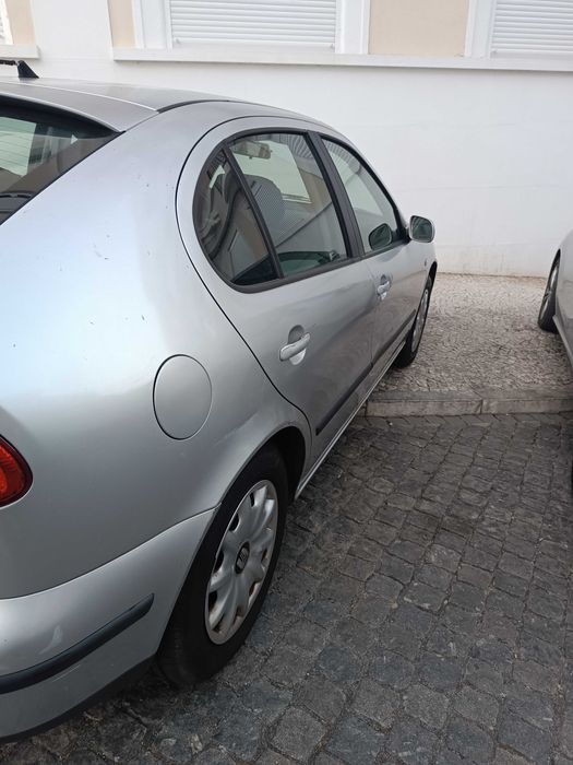 Seat Leon 2002 cinzento