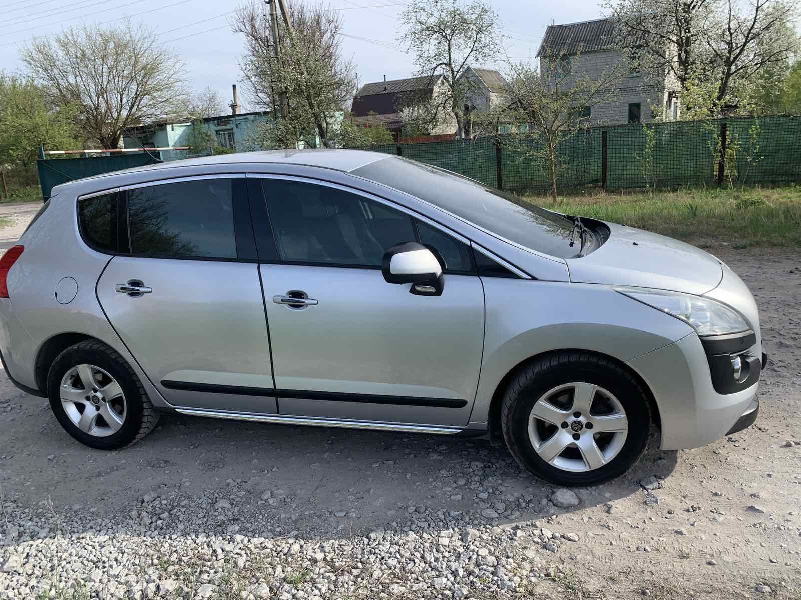 продам Peugeot 3008