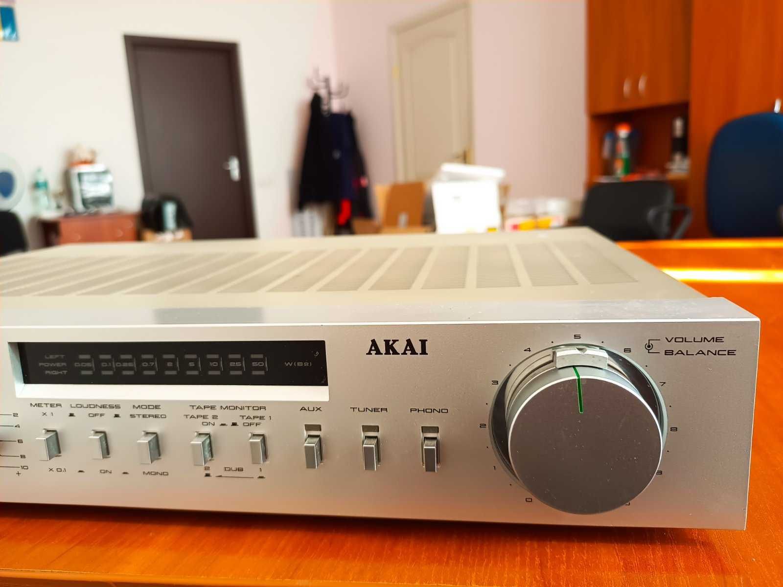 Интегрированный стереоусилитель AKAI AM-U22 (Made in Japan)