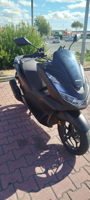 Honda PCX 125 Preta