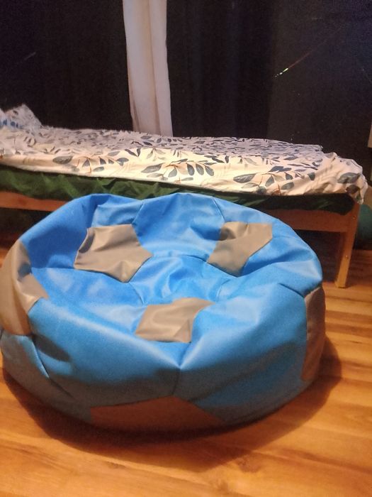 Piłka pufa do siedzenia