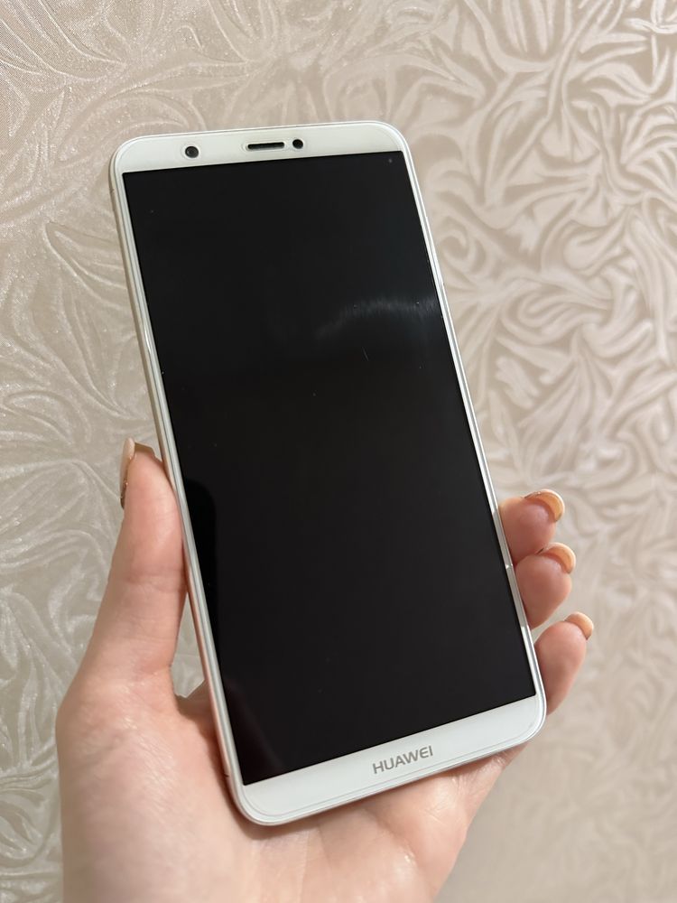 HUAWEI P smart 2019 32Gb