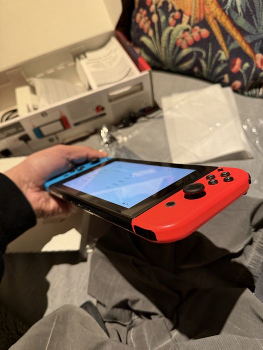 Nintendo switch pouco usado completo