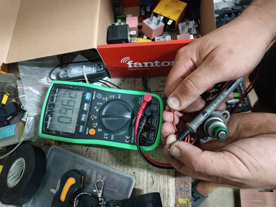 Клапан випередження вприску ТНВД (059130106j)