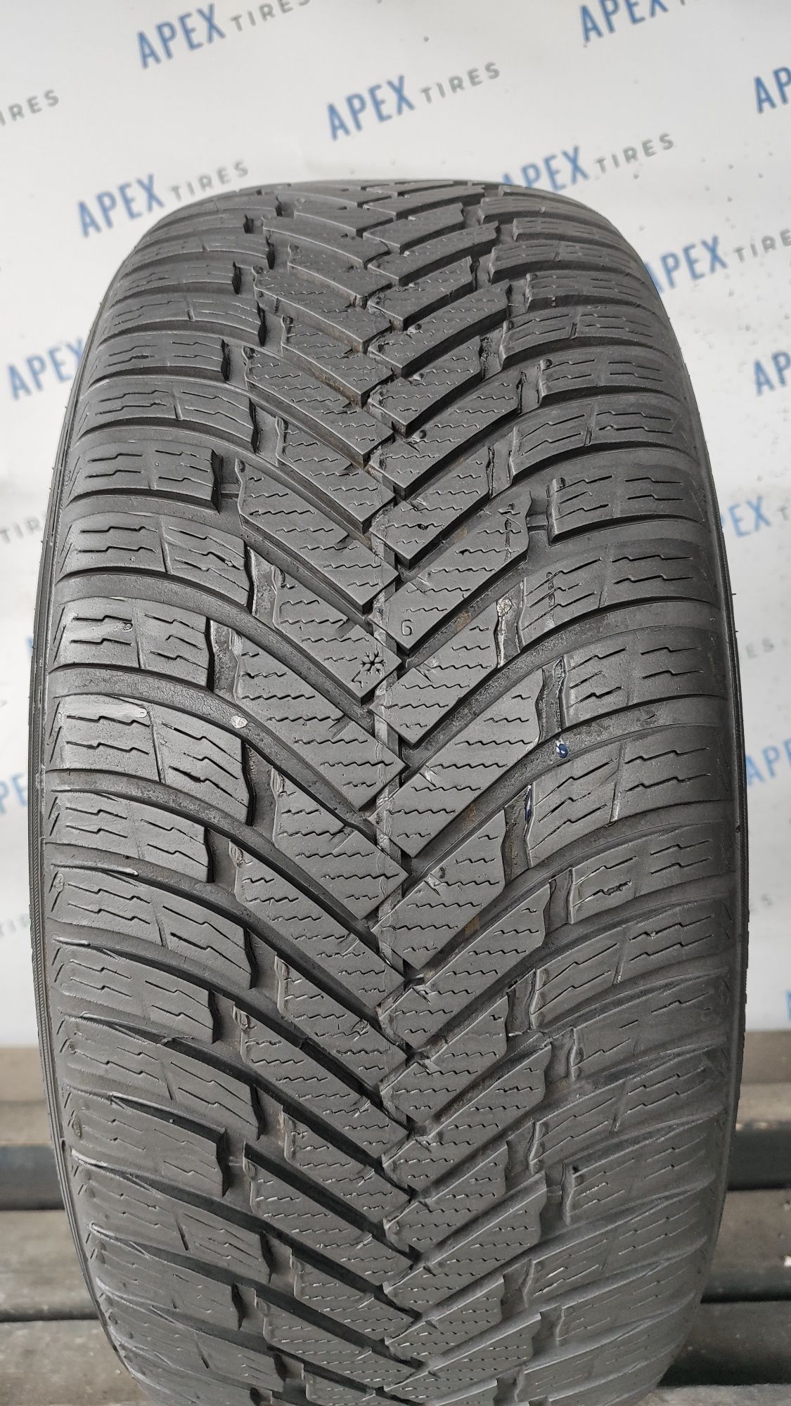 Шини Nokian зимові 235/50 R18 235*50 18 weather proof suv