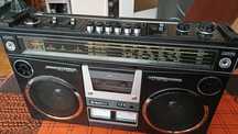 Radiomagnetofon sanyo,sprawny.