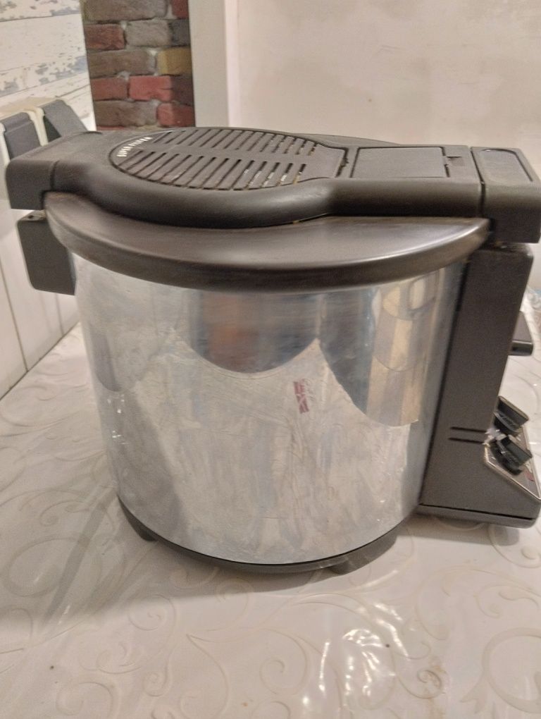 Продам фритюрницу