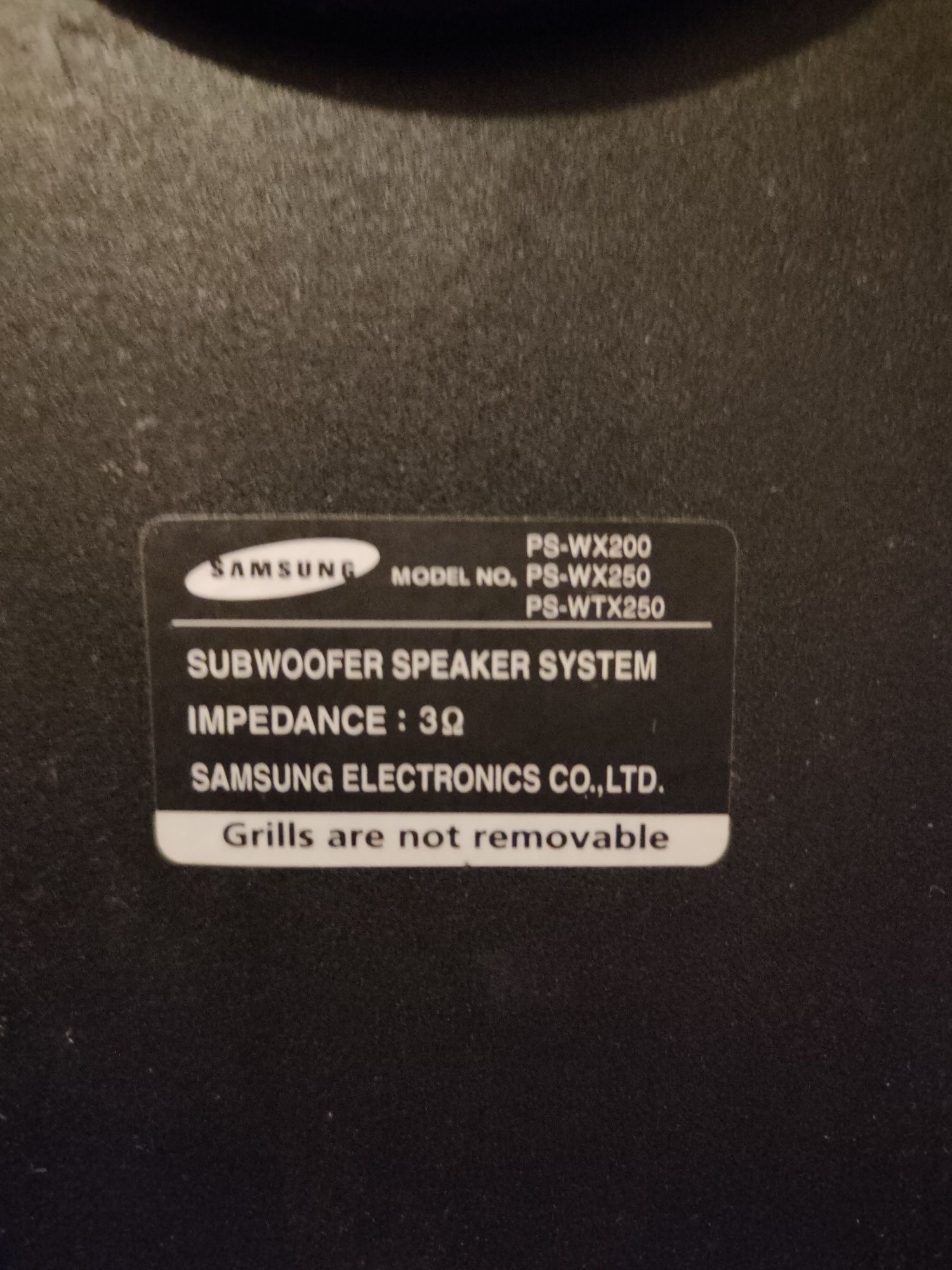 Zestaw głośników plus subwoofer