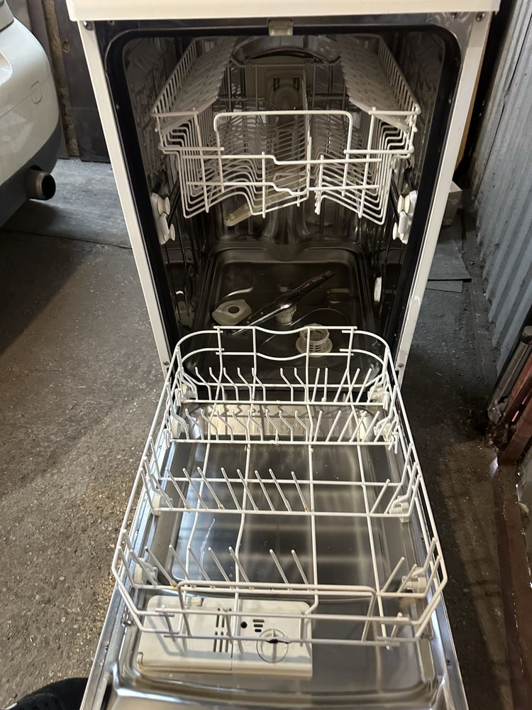 Zmywarka Candy CSF4570E