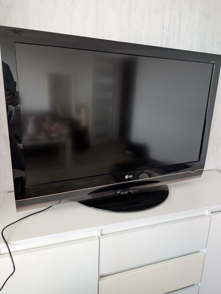Telewizor LG 42 CALE LF7700