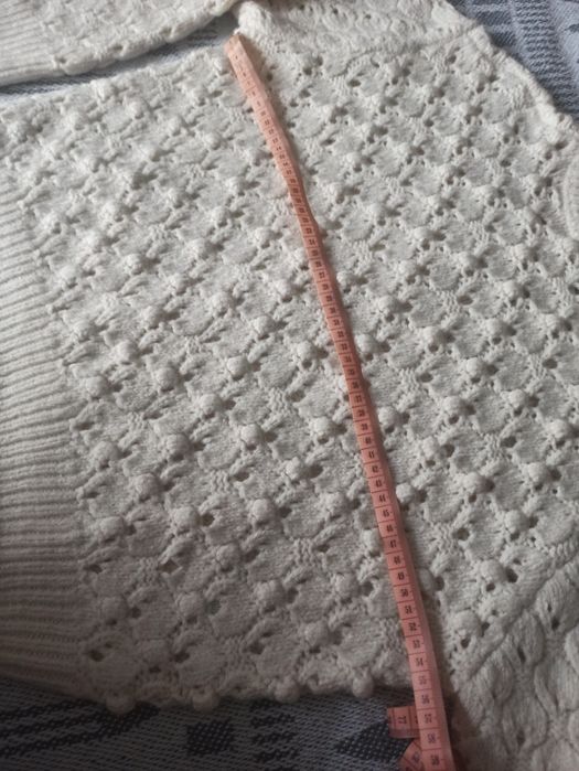 Sweter ażurowy Reserved