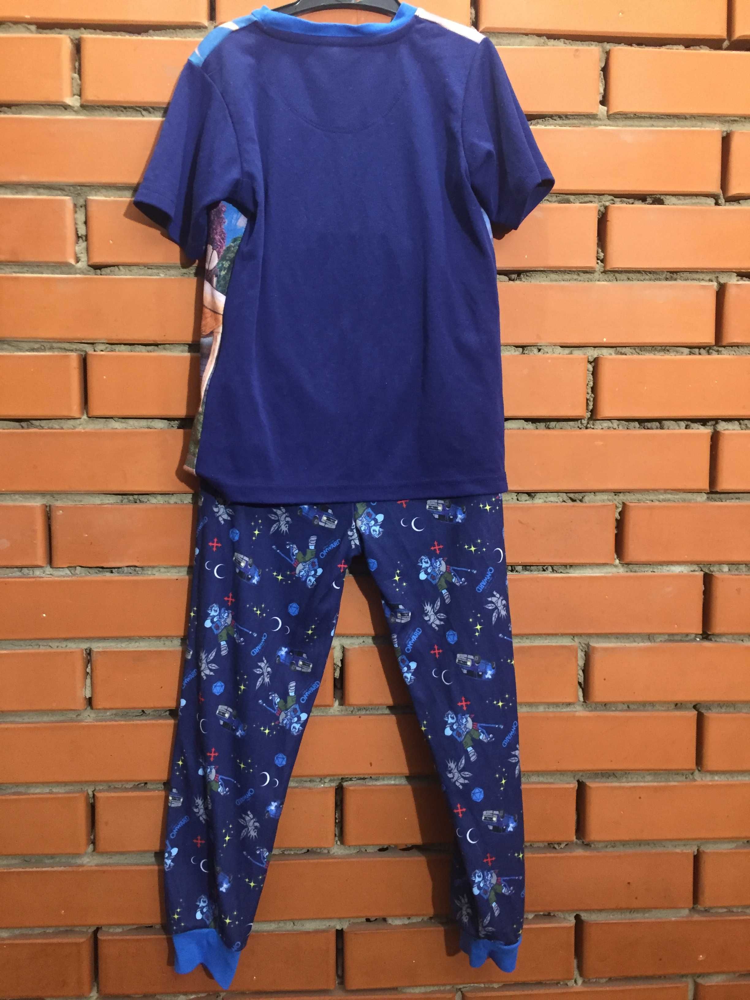Пижама, домашний костюм  character 8 л ( 128 см).