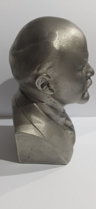 Vintage LENIN wiecznie żywy sygnowany aluminium