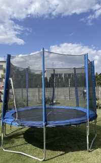 Trampolina dla dzieci