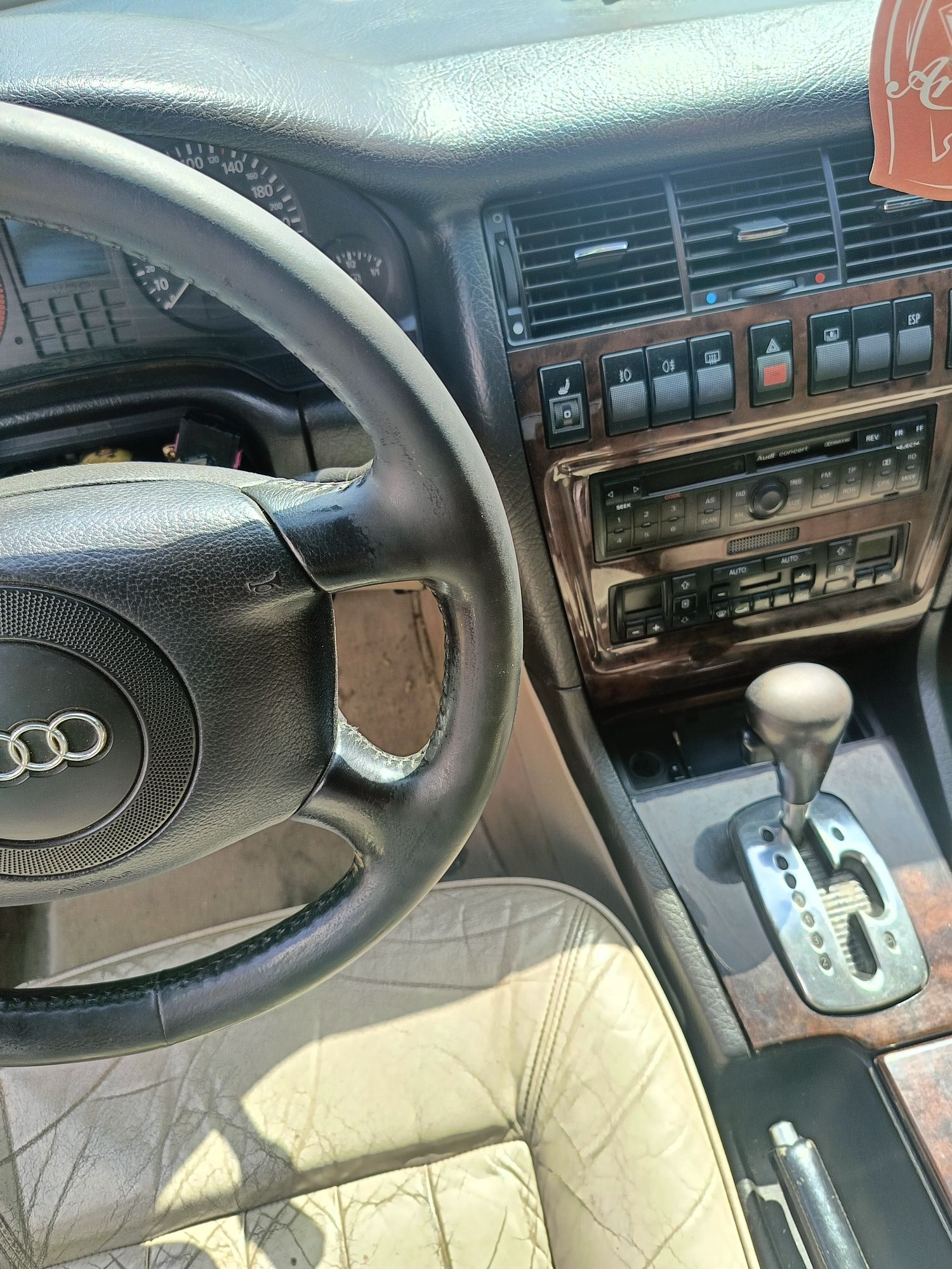 Ауді А8 Д2 Audi A8 D2 4,2 розборка