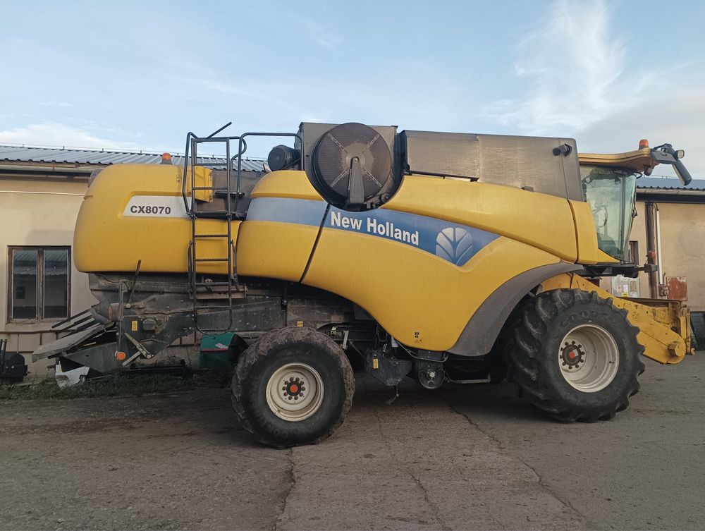 New Holland cx8070 kombajn