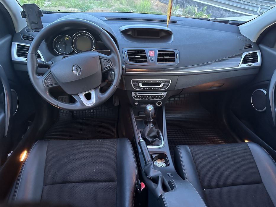 Оренда авто Renault Megane