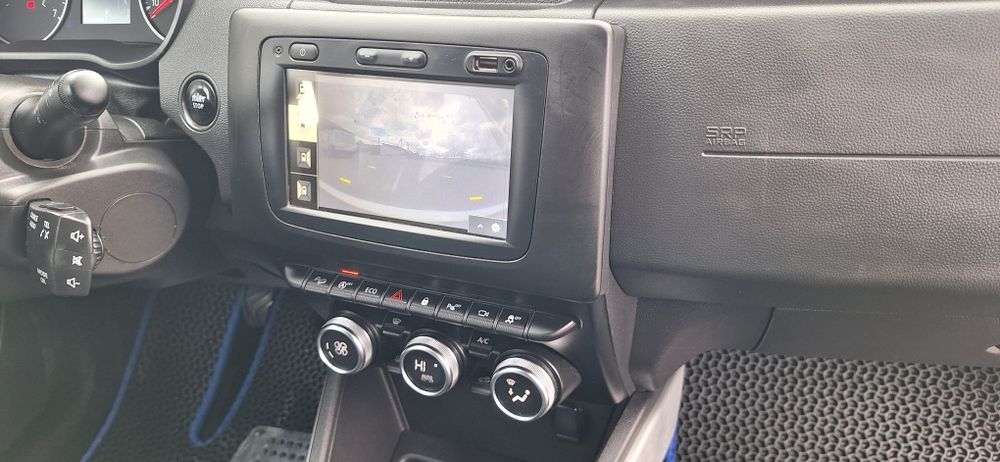 DACIA Duster4wd Laureate 1.5диз. 86kv 120л.с. 6-Ступка