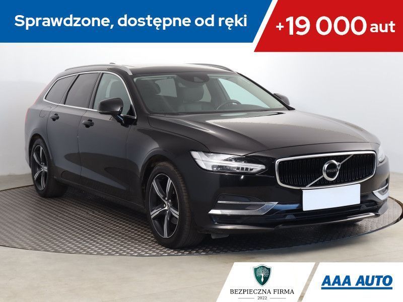 Volvo V90 D3, Automat, Skóra, Navi, Klimatronic, Tempomat, Parktronic,