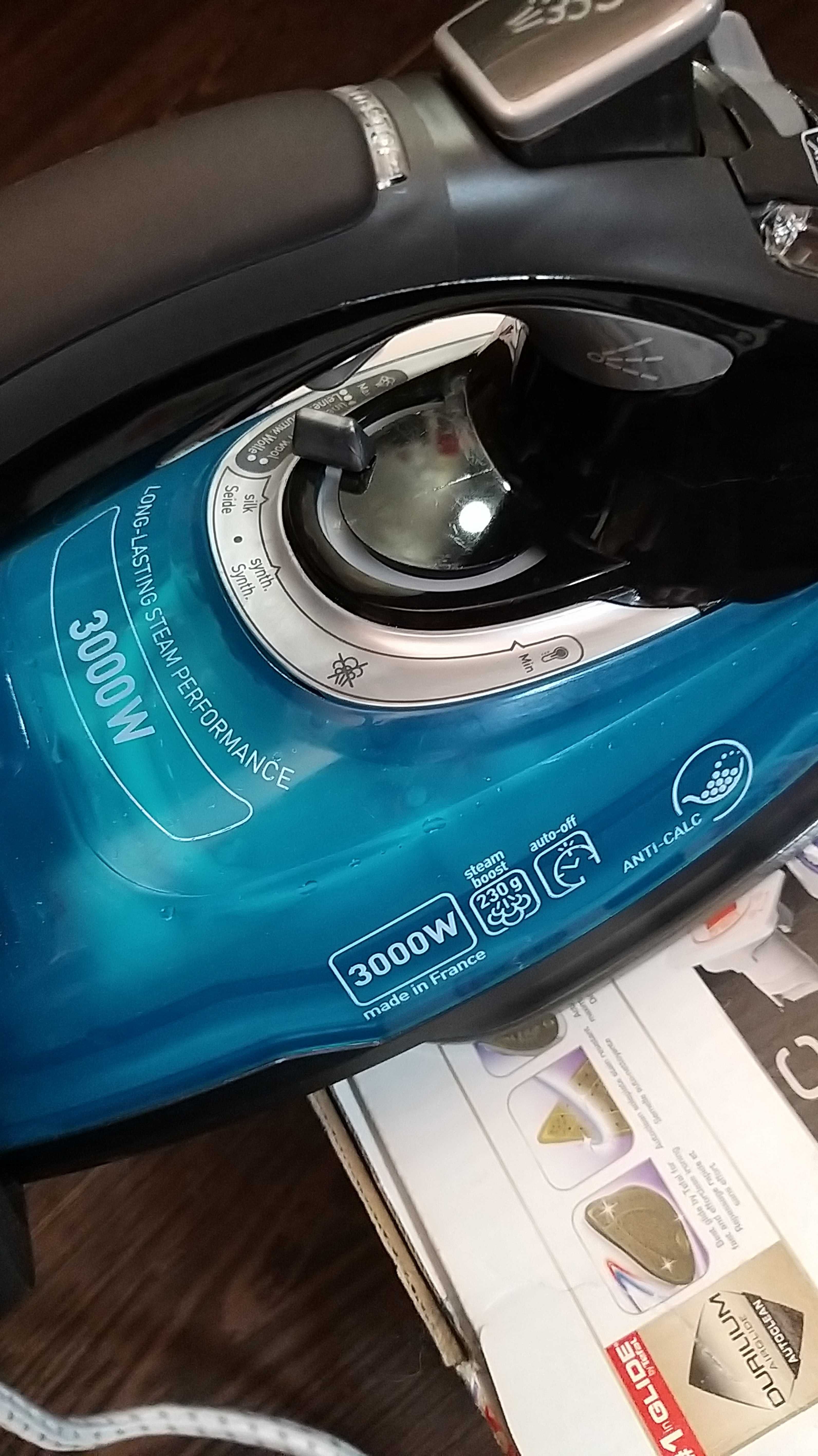 Продам новый крутой утюг Tefal FV9785