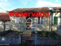 Moradia em banda para restauro V2 em Candoso São Martinho