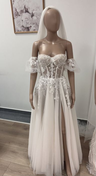 Nowa gorsetowa suknia ślubna z koronką brokatowy tiul  różne 34 36 38