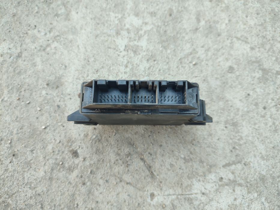 Продам блок управления парктроником на renault laguna 2