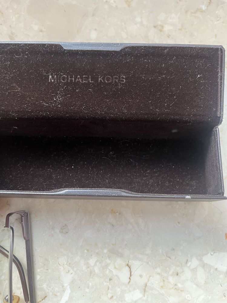 Etui na okulary Michael Kors