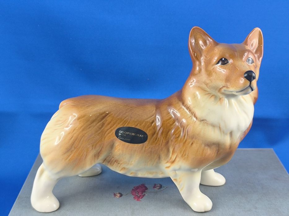 Welsh corgi Cooper Craft Anglia #pies #porcelana #dekoracja #prezent