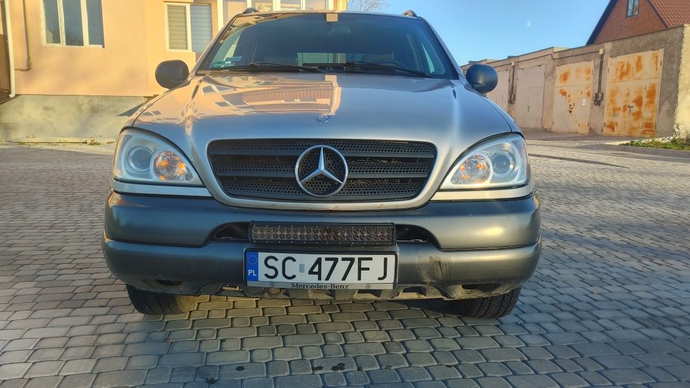 Продам Мерседес ML320